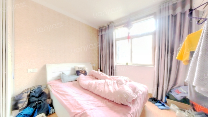 察哈尔路二手房实景图