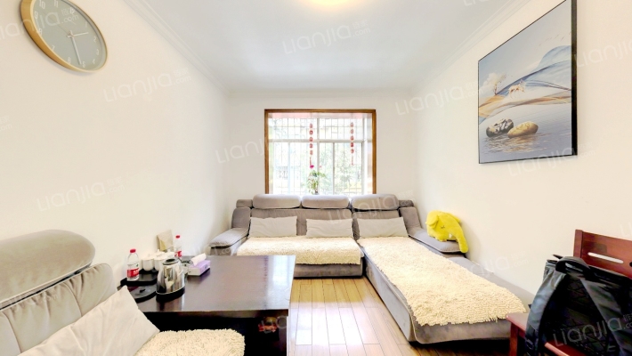 东华小区夏荫里二手房实景图