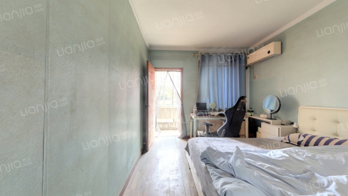 西园南村二手房实景图