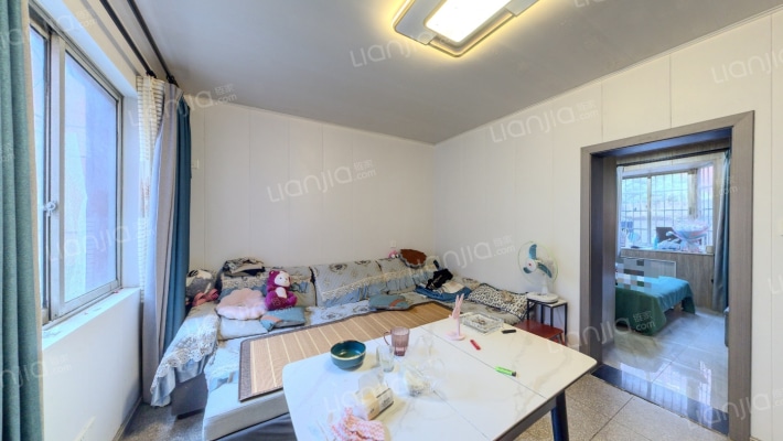 蔚斗一区二手房实景图