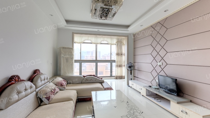 城市8号二手房实景图