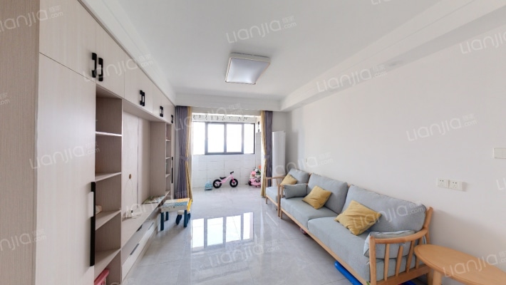 隆昊昊天园二手房实景图