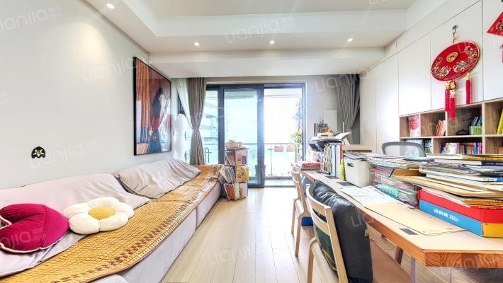 麓湖生态城琉璃溪岸二手房实景图