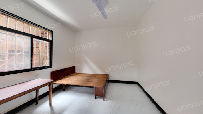 尚德里二手房实景图