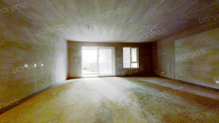 绿地骊山花城二期二手房实景图