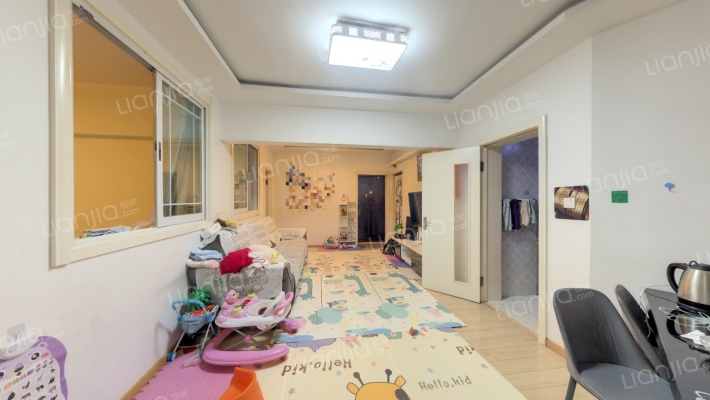龙职师苑二手房实景图