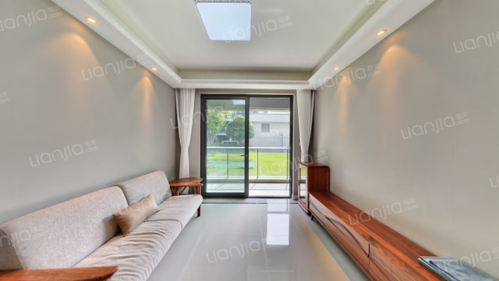 星翠芳华府二手房实景图