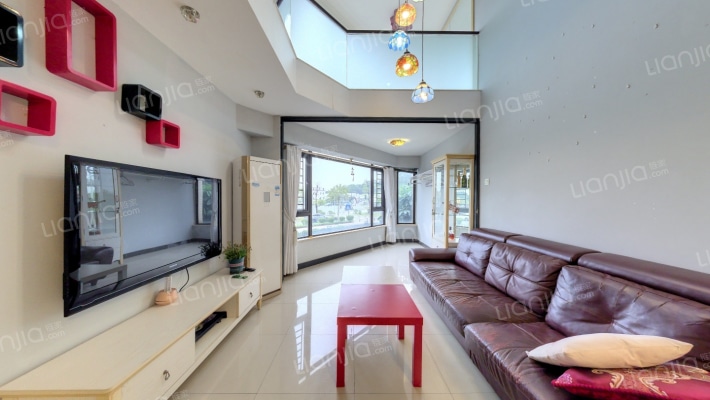 东尚新地二手房实景图