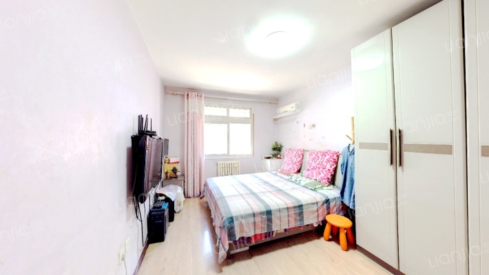 华记里二手房实景图