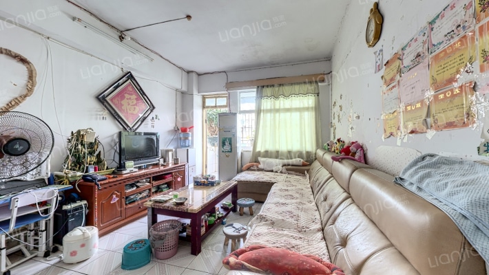 共建市场住宅楼二手房实景图