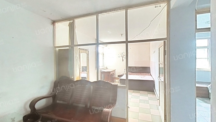 陵西南大街68号院二手房实景图