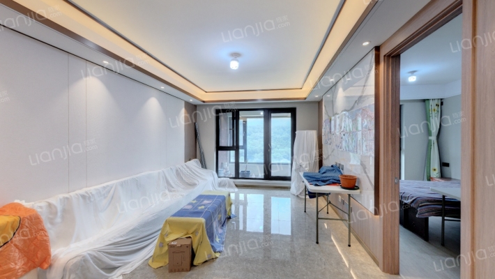 金地城E10二手房实景图