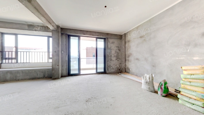 颐和山庄二手房实景图