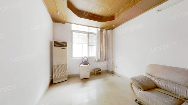 瘦狗岭路9号大院二手房实景图