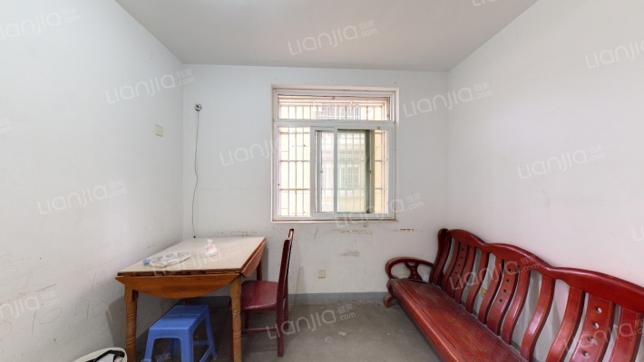 兴园小区二手房实景图