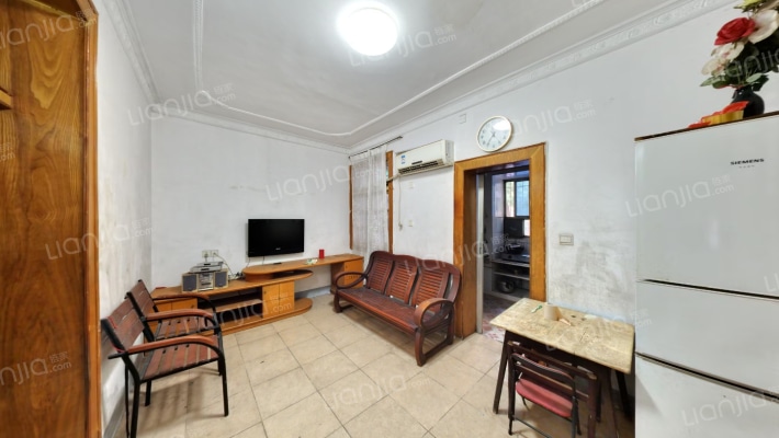 石子冲小区二手房实景图