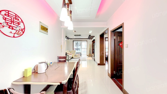 日月名苑二手房实景图