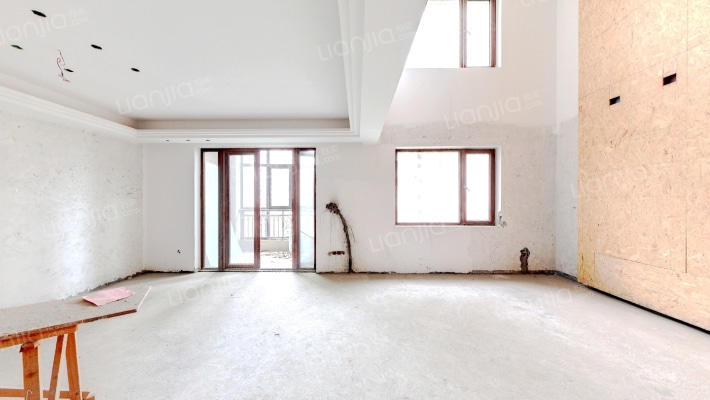 铂金湾花园二手房实景图