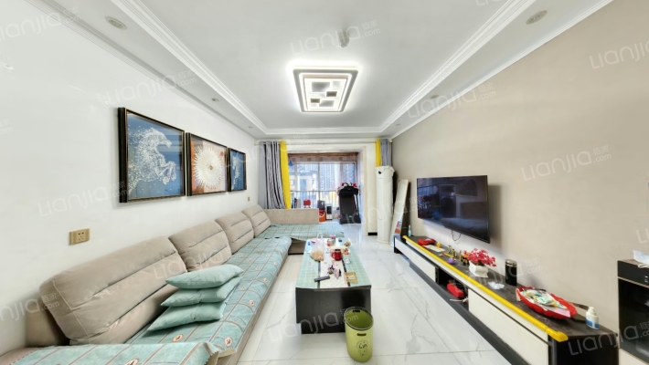 春晓华苑二手房实景图