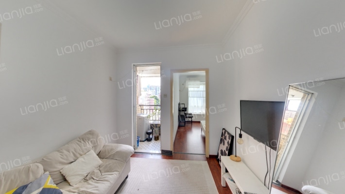 时尚名居二手房实景图