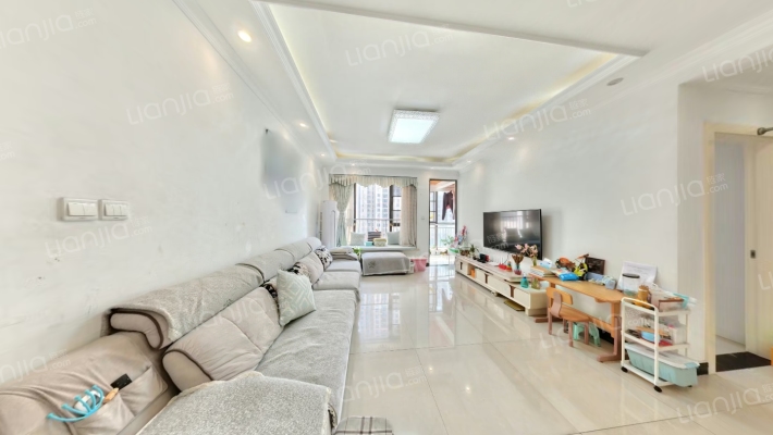 远大中央公园一期二手房实景图