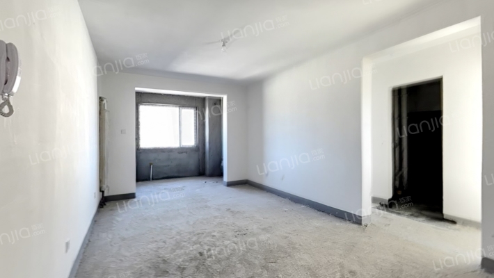 赐儿山福居二手房实景图