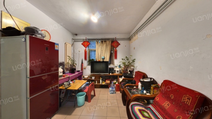 南福华街住宅小区二手房实景图