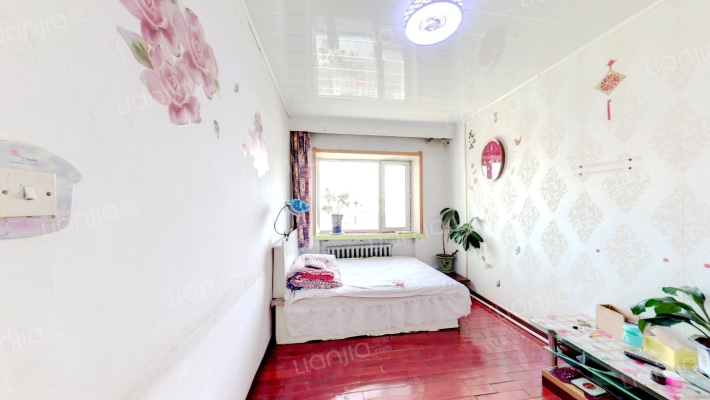 三文小区二手房实景图