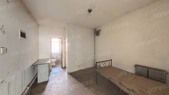 和泰馨城四期二手房实景图