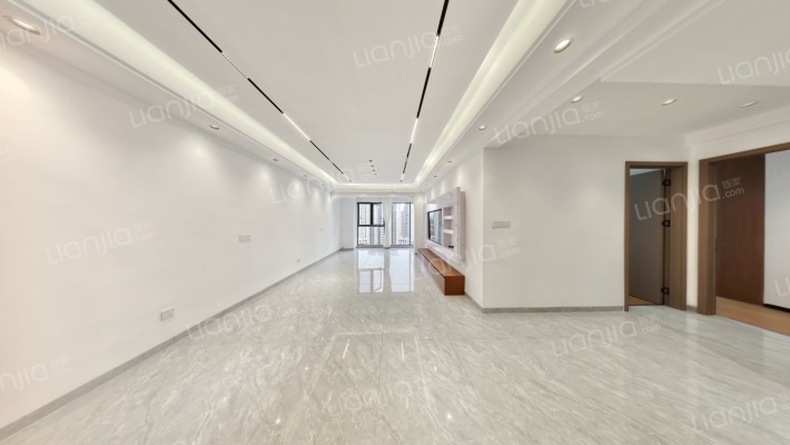 绿地海格公馆二手房实景图