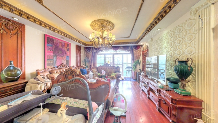 信地伴云居二手房实景图