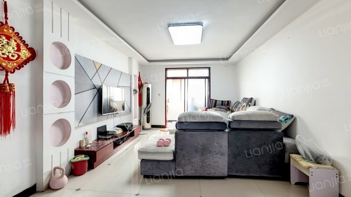 欧洲花园二手房实景图