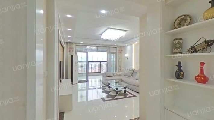 国宇万象巴黎二手房实景图