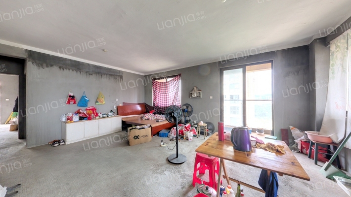 丹青幸福里二手房实景图