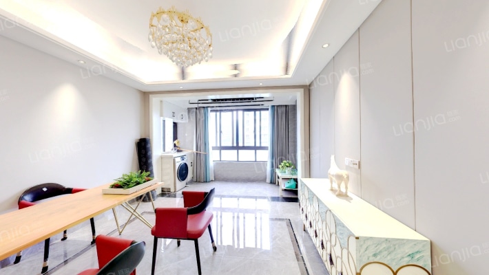 俪晶湾二手房实景图