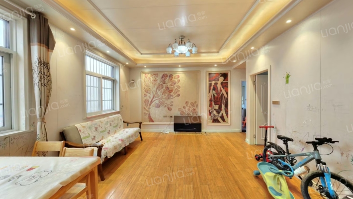 碧荷花园二手房实景图