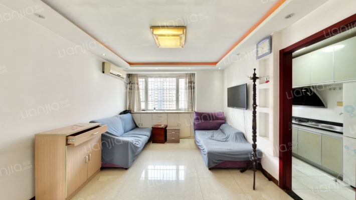 南庭新苑北区二手房实景图