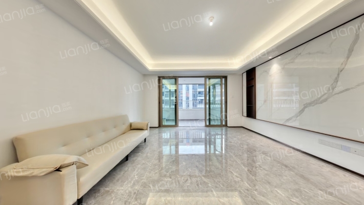 中粮保利麓湖天荟二手房实景图