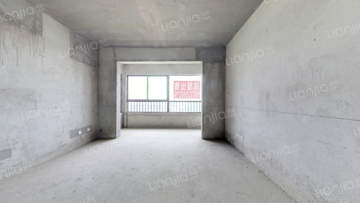 伊顿蓝庭二手房实景图