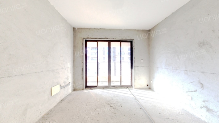 金洲豪苑二手房实景图