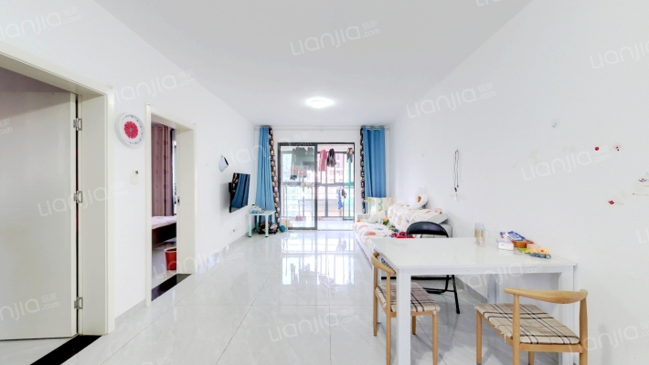 四里河畔D区二手房实景图