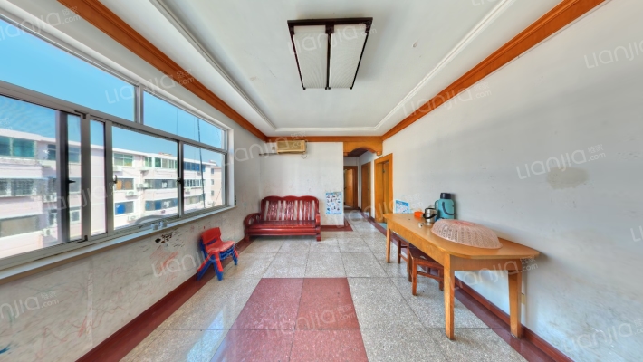 海港三村二手房实景图