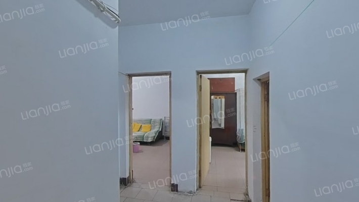 新兴铸管家属院二手房实景图