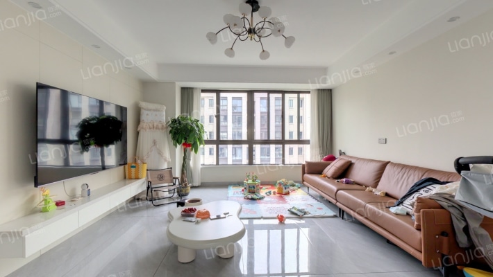 蓝湖庭二手房实景图