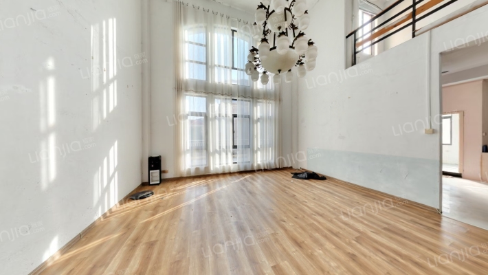 日韵东方二手房实景图