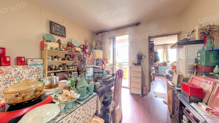 东方吉苑二手房实景图