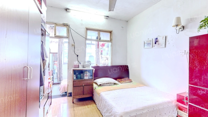 仙潭里二手房实景图