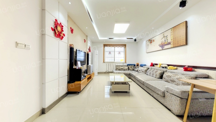 世纪新村二手房实景图