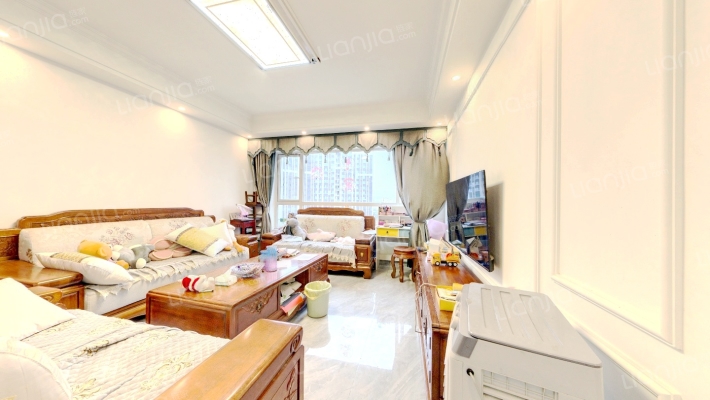 春熙广场二手房实景图