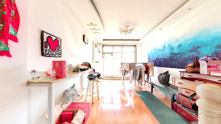 新科花园二手房实景图